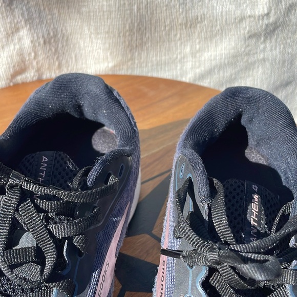 Brooks Anthem 4 Women's Neutral Running Shoe Black/Ebony/Metallic Size 7.5 - Picture 11 of 11